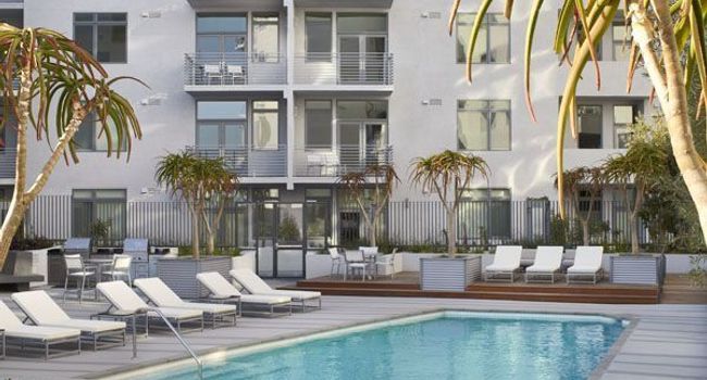 The Avenue Hollywood Apartments 30 Reviews Ca Image Of The Avenue Hollywood Apartments In Ca