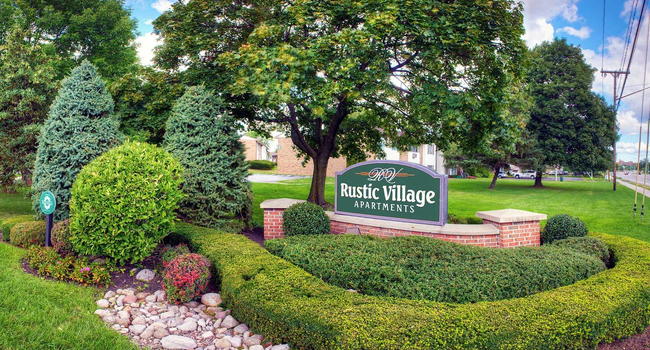 Rustic Village Apartments - Rochester NY