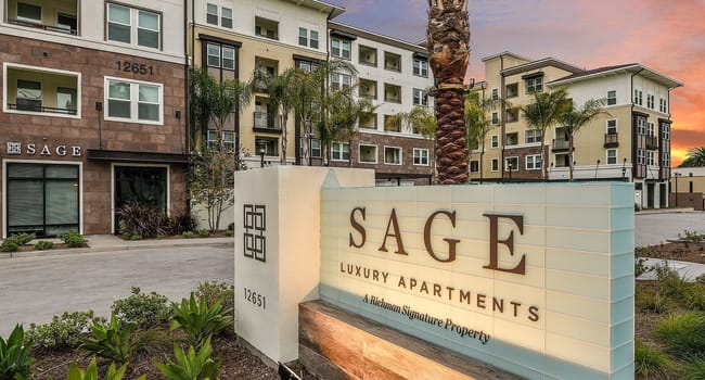 Sage At Cerritos 30 Reviews Cerritos Ca Apartments For Rent