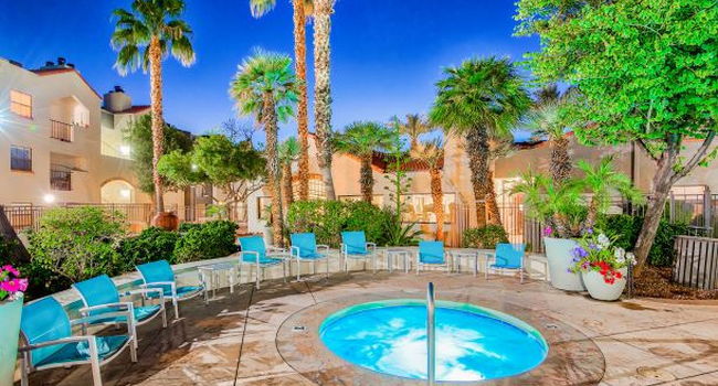 Greenspoint at Paradise Valley Apartments  - Phoenix AZ