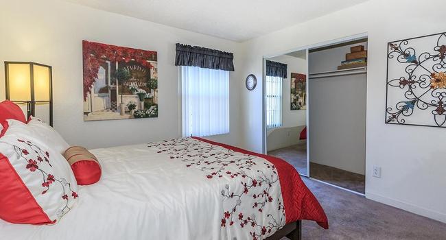 Sterling Sahara Apartments 31 Reviews Las Vegas Nv Apartments