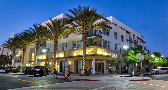 Boardwalk by Windsor - 108 Reviews | Huntington Beach, CA Apartments ...