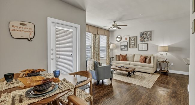 Pecos Flats Apartments - 5 Reviews | San Antonio, TX Apartments for