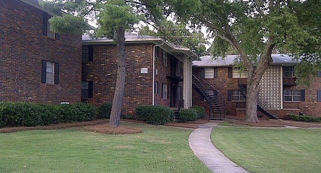 Shamrock Gardens Apartments 99 Reviews Atlanta Ga Apartments For Rent Apartmentratings C