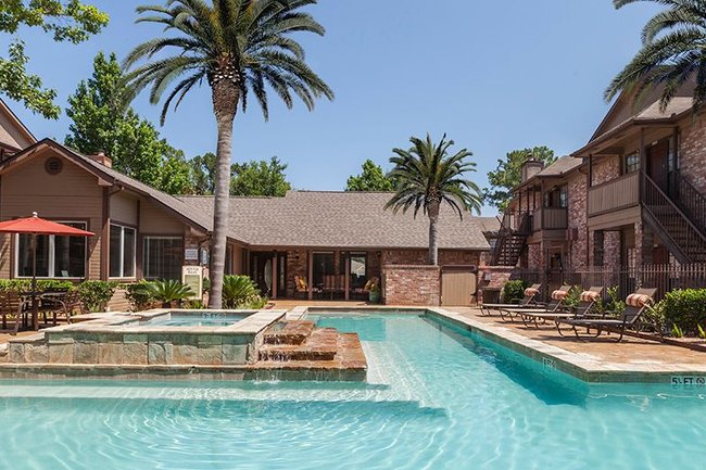 Green Tree Place Apartments 241 Reviews The Woodlands