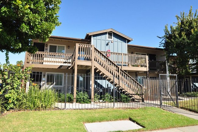 Village Grove Apartments Escondido Beautiful Foto Capture Village Grove Apartments 45 Reviews Escondido Ca For