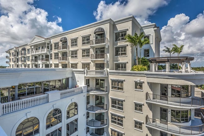AMLI Joya 30 Reviews Miami, FL Apartments for Rent ApartmentRatings©