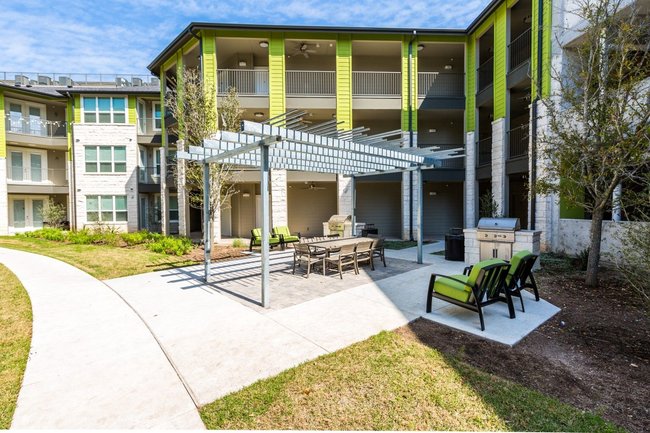 Urban North - 2 Reviews | Austin, TX Apartments for Rent