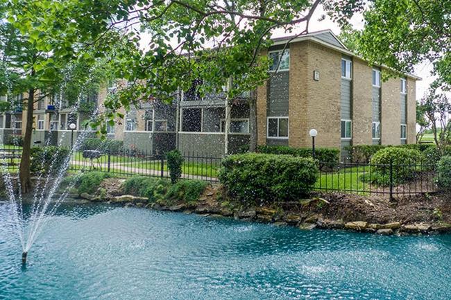 Edgewood Apartments - 15 Reviews | Sealy, TX Apartments for Rent