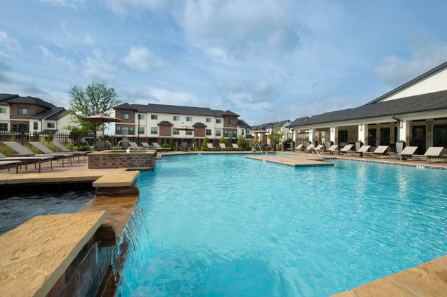 Townhomes at Lake Park - 36 Reviews | Pearland, TX Apartments for Rent