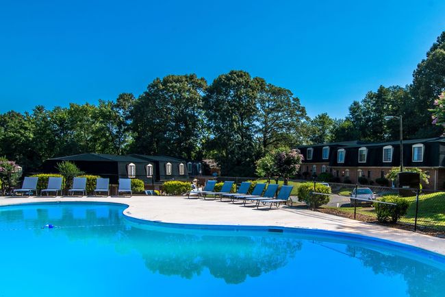 Four Seasons Townhomes - 43 Reviews | Greensboro, NC Apartments for