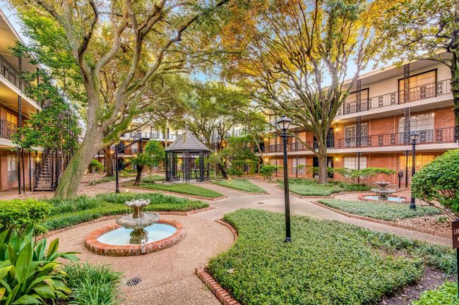 Allen House Apartments 197 Reviews Houston Tx For Manager Uploaded Photo Of Allen House Apartments In Houston Tx