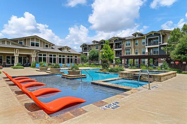 Palomar Apartments - 14 Reviews | Tyler, TX Apartments for Rent