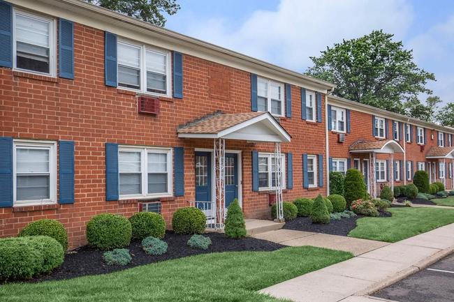 Creek Village Apartments - 20 Reviews | Levittown, PA Apartments for