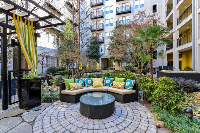 Biltmore At Midtown Apartments 69 Reviews Atlanta Ga Manager Uploaded Photo Of Biltmore At Midtown Apartments In Atlanta Ga