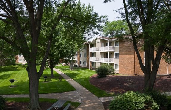 Hampshire Park Apartments - 115 Reviews | Hobart, IN Apartments for