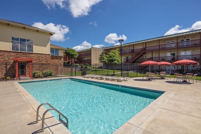 Tiger Village 55 Reviews Columbia Mo Apartments For Rent Manager Uploaded Photo Of Tiger Village In Columbia Mo