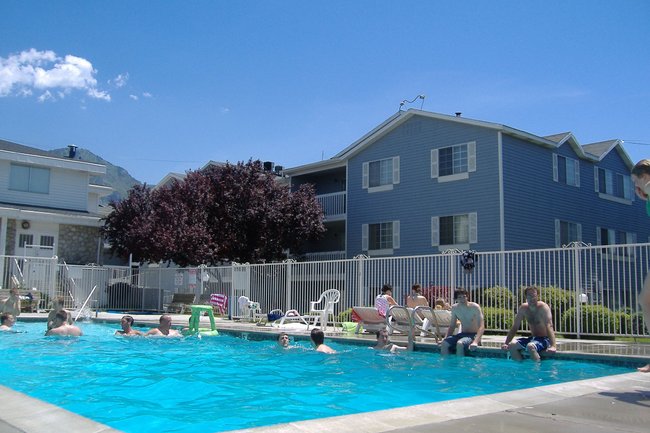 Carriage Cove Apartments - 50 Reviews | Provo, UT Apartments for Rent